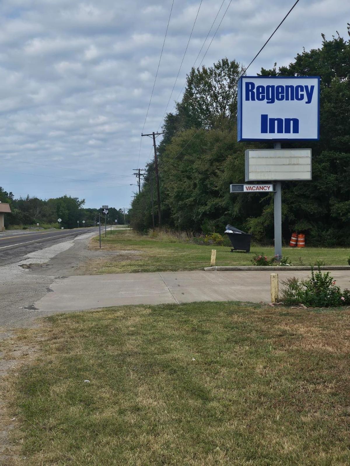 Regency Inn Jewett Exterior photo